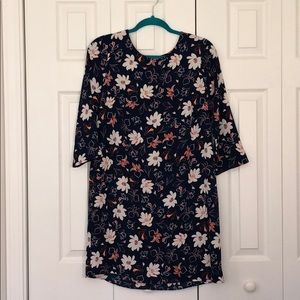 Floral shift dress